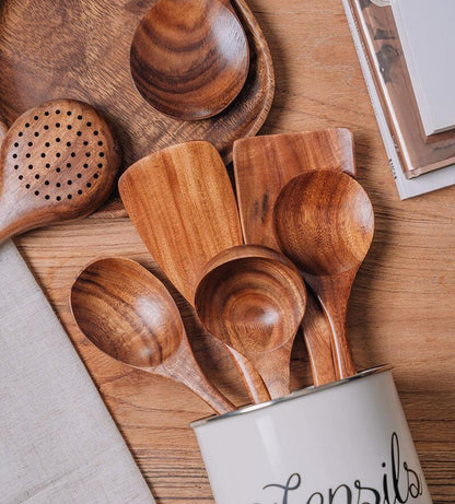 Timeless Teak Kitchen Set