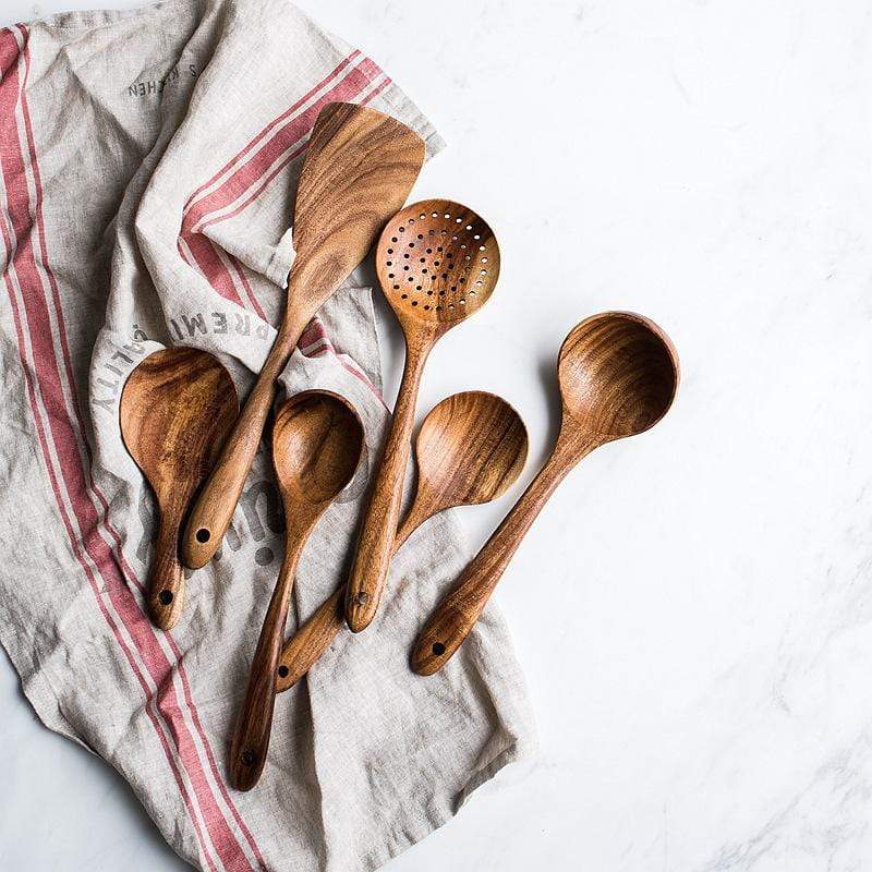 Timeless Teak Kitchen Set